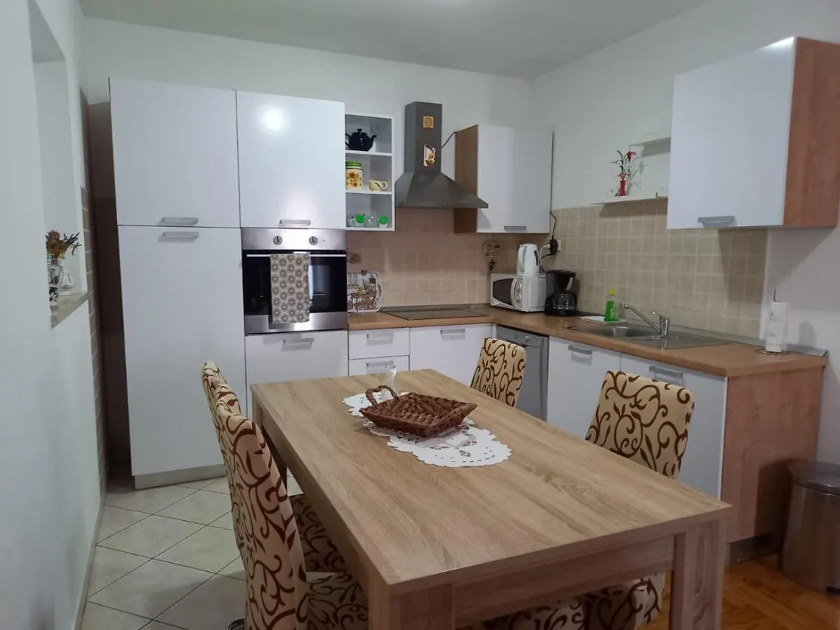 Apartmani Afrodita Crikvenica Appartamento